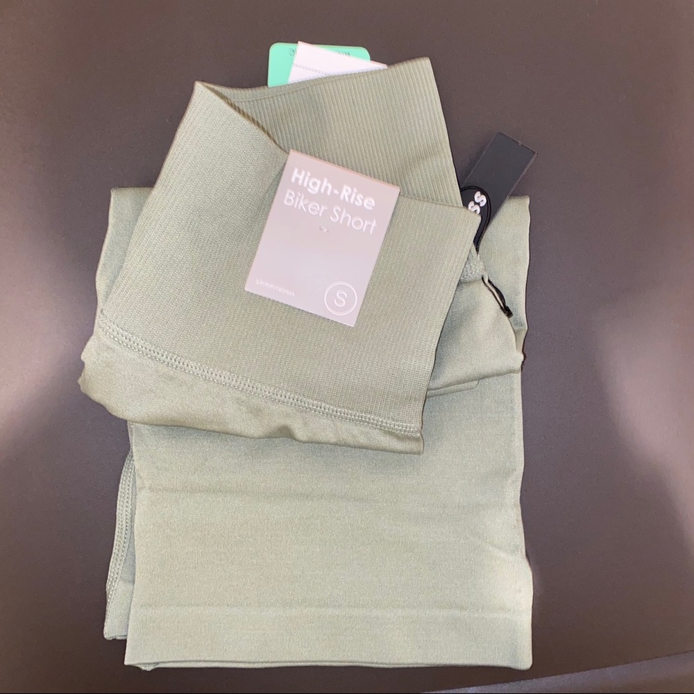 SOLD - Picture 4 of 4